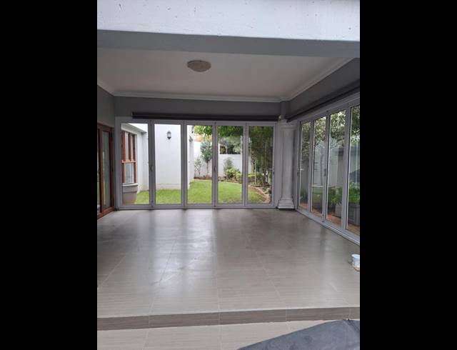 4 BEDROOM PROPERTY TO RENT IN NORTHCLIFF